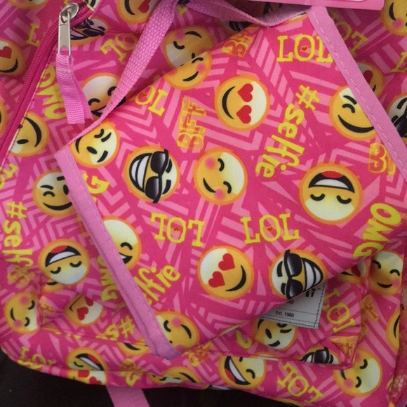 ❤️NEW!!!❤️ Emoji 5 pieces set backpack. main image 8
